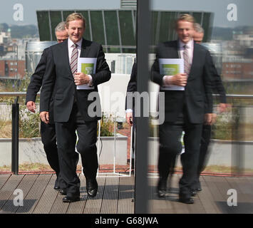 Taoiseach kommt dreifach Arbeitsplätze steigern Stockfoto