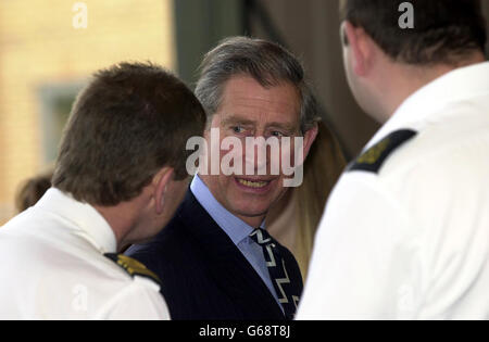 Prince Charles besucht Navy Air station Stockfoto