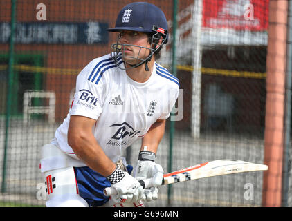 Cricket - Dritter Investec Ashes Test - England gegen Australien - England Nets - Old Trafford. England Kapitän Alastair Cook Fledermäuse während einer Netzsitzung in Old Trafford, Manchester. Stockfoto