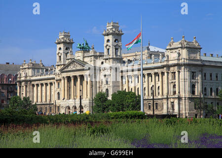 Ungarn, Budapest, Ethnographie-Museum, Kossuth-Platz, Stockfoto