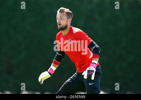 Fußball - Sky Bet Football League Championship - Charlton Athletic Training - Sparrows Lane. Charlton Athletic Torwart Ben Hamer Stockfoto