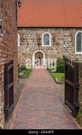 St. Johannes Church in der Mitte des Wiefelstede, Deutschland Stockfoto