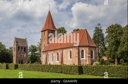 St.-Ulrichs-Kirche in historischen Rastede, Deutschland Stockfoto