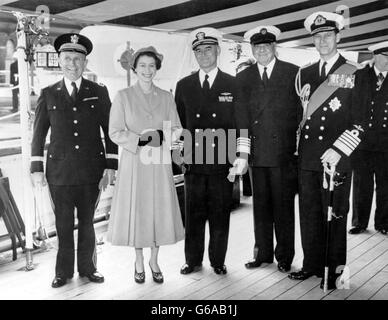 Royalty - Krönung Flottenparade - Portsmouth Stockfoto