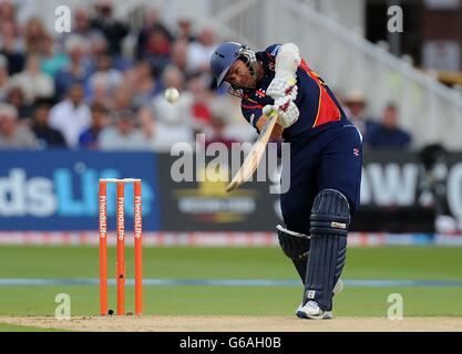 Letzten Quartal - Nottinghamshire Outlaws V Essex Eagles - Trent Bridge Cricket - Freunde Leben T20- Stockfoto