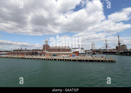 Portsmouth Habour Stock. Eine allgemeine Ansicht von Portsmouth Stockfoto