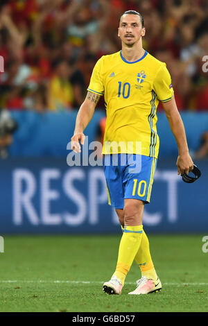 Nizza, Frankreich. 22. Juni 2016. Schwedens Zlatan Ibrahimovic reagiert nach der UEFA Euro 2016 Gruppe E Fußballspiel zwischen Schweden Vs an der Stade de Nice in Nizza, 22. Juni 2016. Foto: Federico Gambarini/Dpa/Alamy Live News Stockfoto