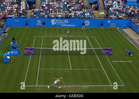 Gesamtansicht Centre Court während 2016 Aegon International Tennis-Turnier in Eastbourne. Stockfoto