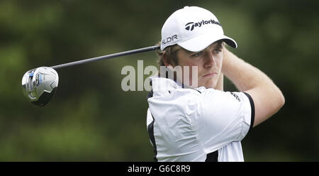 Der englische Eddie Pepperell am ersten Tag der Johnnie Walker Championships 2013 in Gleneagles, Perthshire. DRÜCKEN Sie VERBANDSFOTO. Bilddatum: Donnerstag, 22. August 2013. Siehe PA Geschichte GOLF Gleneagles. Bildnachweis sollte lauten: Danny Lawson/PA Wire. EINSCHRÄNKUNGEN: Nutzung unterliegt Einschränkungen. . Keine kommerzielle Nutzung. Weitere Informationen erhalten Sie unter +44 (0)1158 447447. Stockfoto