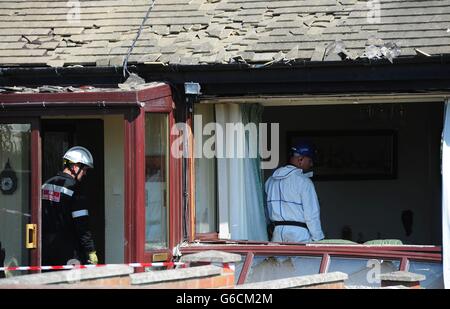 Die Szene einer Explosion in einem Haus auf Moor Edge, Brandon, County Durham, wo ein 52-jähriger Mann gestorben ist. Stockfoto