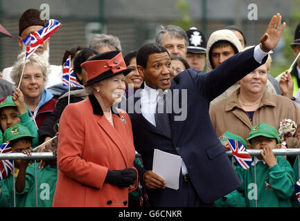 Königin Elizabeth II in Sheffield Stockfoto