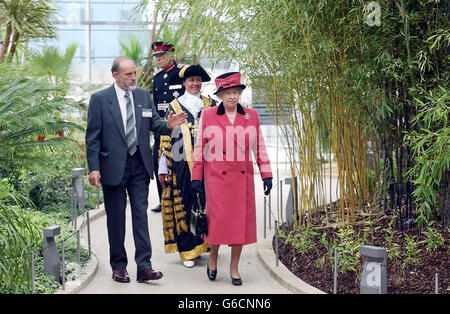 Königin besucht Sheffield Stockfoto