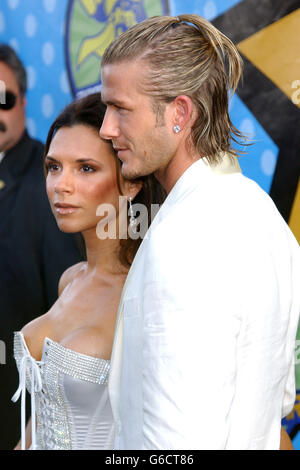 Victoria und David Beckham bei der Ankunft im Shrine Auditorium, Los Angeles, Kalifornien für die MTV Movie Awards. Stockfoto