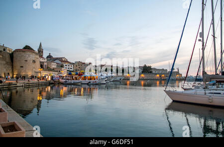 Yachten In der Marina bei Nacht Alghero Sardinien Italien Stockfoto