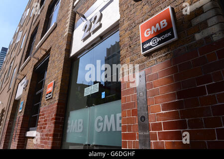 Eine allgemeine Ansicht des Hauptquartiers der GMB-Union in Euston, London, nachdem die führende Gewerkschaft ihre Mitgliedsgelder an Labour von &ACIRC;&pound;1.2 Millionen auf &ACIRC;&pound;150,000 im Gefolge des Reises über Parteireformen kürzen soll. Stockfoto