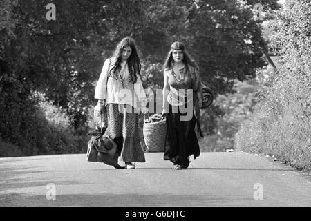 Glastonbury Festival 1971 - Worthy Farm - Pilton, Somerset. Zwei Glastonbury-Festivalbesucher. Stockfoto