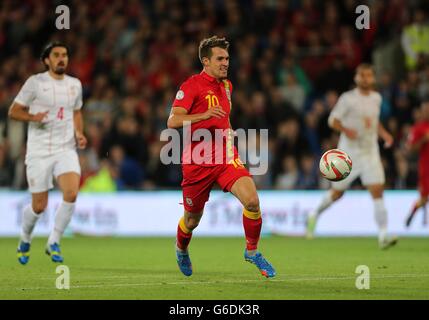 Fußball - FIFA-Weltmeisterschaft im Qualifying - Gruppe A - Wales / Serbien - Cardiff City Stadium. Aaron Ramsey in Aktion Stockfoto