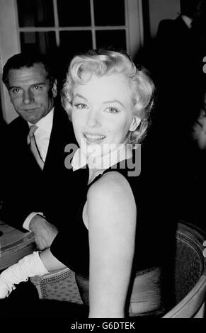 Unterhaltung - Marilyn Monroe - Savoy Hotel, London Stockfoto