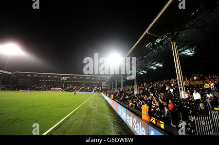 Fußball - Capital One Cup - Dritte Runde - Fulham gegen Everton - Craven Cottage. Gesamtansicht des Craven Cottage vor dem Spiel Stockfoto