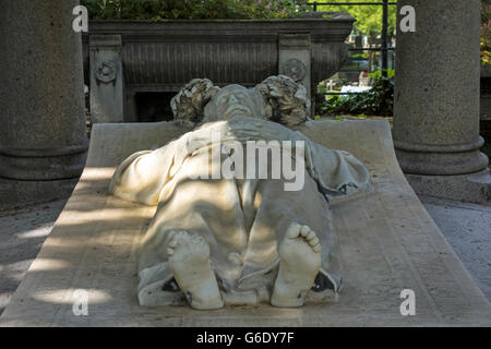 Grab von Alexandre Dumas Fils Cimetière de Montmartre Stockfoto