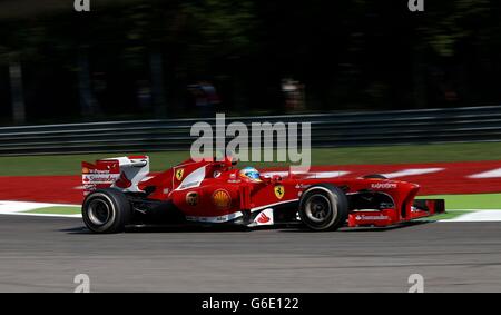 Formel-1-Autorennen - großer Preis von Italien 2013 - Trainingstag - Autodromo di Monza. Ferrari Fernando Alonso aus Spanien während des Trainingstages für den Großen Preis von Italien 2013 beim Autodromo di Monza in Monza, Italien. Stockfoto