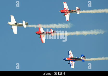 Global Stars Team bieten spektakuläre Bildung Air oder solo Air in Großbritannien und weltweit Stockfoto