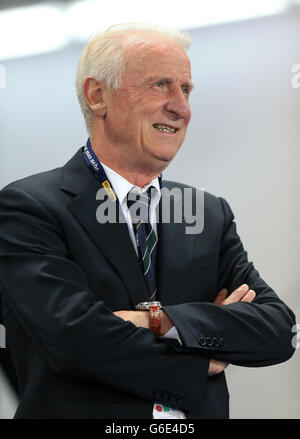 Der irische Manager Giovanni Trapattoni vor dem FIFA-WM-Qualifikationsspiel im Ernst Happel-Stadion, Wien, Österreich. Stockfoto