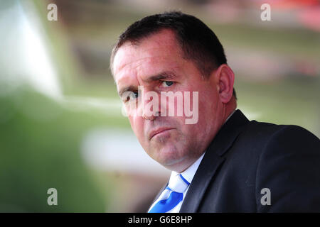 Fußball - Sky Bet Football League One - Crawley Town / Gillingham - Broadfield Stadium. Manager Martin Allen, Gillingham. Stockfoto