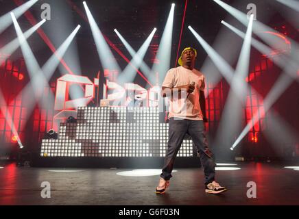 Dizzee Rascal - iTunes Festival - London. Dizzee Rascal tritt im Rahmen des iTunes Festivals im Roundhouse in Camden, im Norden Londons, auf. Stockfoto