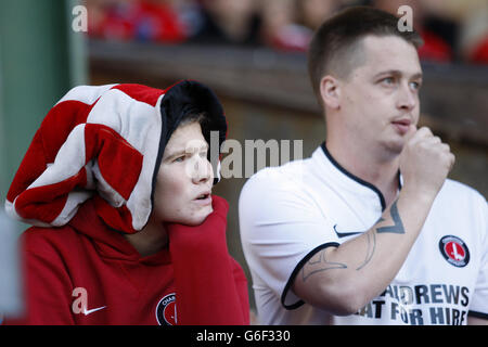 Fußball - Skybet Championship - Burnley / Charlton Athletic - Turf Moor. Charlton Athletic Fans auf den Tribünen Stockfoto