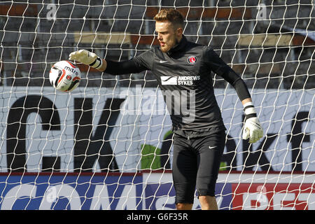 Fußball - Skybet Championship - Burnley / Charlton Athletic - Turf Moor. Charlton Athletic Torwart Ben Hamer beim Aufwärmen Stockfoto