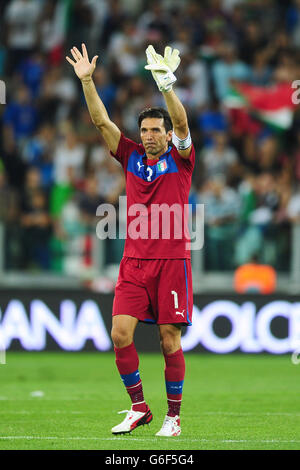 Fußball - FIFA Fußball-Weltmeisterschaft 2014 - Qualifikation - Gruppe B - Italien - Tschechische Republik - Juventus-Stadion. Torwart Gianluigi Buffon, Italien. Stockfoto