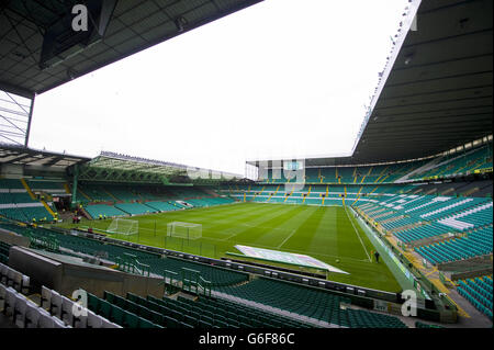 Soccer - Scottish Premiership - Celtic V St Johnstone - Celtic Park. Vor dem Spiel der schottischen Premiership im Celtic Park, Glasgow, wurde GV gestaut. Stockfoto
