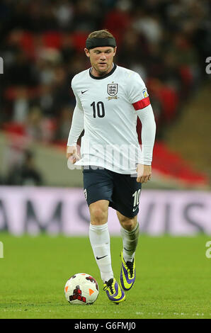 Fußball - FIFA Fußball-Weltmeisterschaft Qualifikation - Gruppe H - England gegen Montenegro - Wembley-Stadion. Wayne Rooney, England Stockfoto