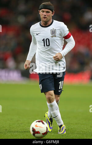 Fußball - FIFA Fußball-Weltmeisterschaft Qualifikation - Gruppe H - England gegen Montenegro - Wembley-Stadion. Wayne Rooney, England Stockfoto