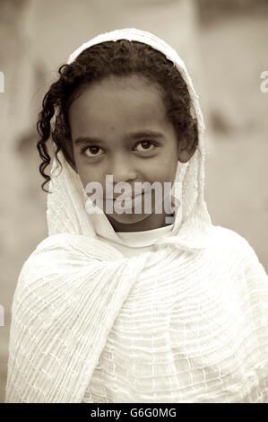 Porträt eines äthiopischen christlichen Mädchen am Palmsonntag feiern, Axum, Äthiopien Stockfoto