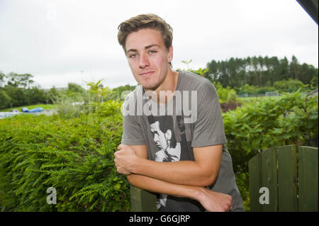 Fußball - Scottish Premiership - Kilmarnock enthüllt Neuverpflichtungen - Rugby Park. Kilmarnocks neues Autogrammfest Jackson Irvine. Stockfoto