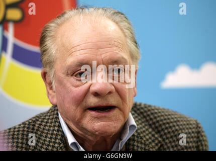 Sir David Jason während der Lisle International Präsentation seiner neuesten Vorschulimmobilie und animierten TV-Serie PIP auf der Brand Licensing Europe Ausstellung in Olympia im Westen Londons. Stockfoto