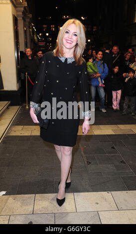 Helen Fospero kommt zur Eröffnungsnacht von Nussknacker on Ice im Palladium, London. Stockfoto
