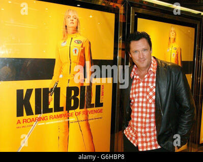 Schauspieler Michael Madsen kommt zur britischen Premiere von Kill Bill - Volume 1 am Empire Leicester Square im Zentrum von London. Der zweiteilige Film ist vom Regisseur Quentin Tarantino und wird bundesweit am Freitag, den 17. Oktober 2003, eröffnet. Stockfoto