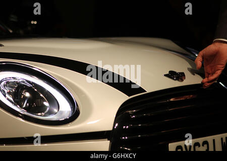 Neuen BMW Mini ins Leben gerufen Stockfoto