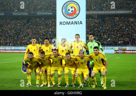 Rumänien Mannschaftsgruppe (Top Row L-R) Vlad Chiriches, Ciprian Marica, Bogdan Stancu, Dorin Goian, Ciprian Tatarusanu (Bottom Row L-R) Razvan Rat, Alexandru Matel, Gabriel Torje, Alexandru Maxim, Cristian Tanase, Ovidiu Hoban Stockfoto