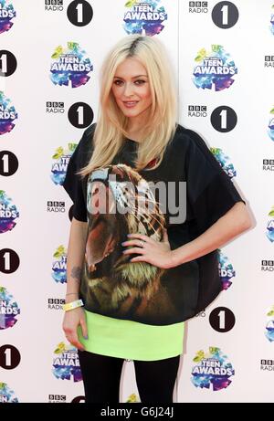 Fearne Cotton kommt bei den BBC Radio 1 Teen Awards in der Wembley Arena in London an. Stockfoto