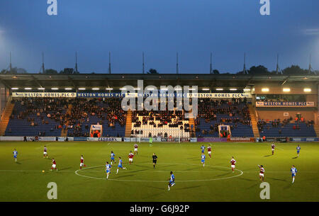 Ein allgemeiner Blick auf die im Weston Homes Community Stadium laufende Aktion Stockfoto