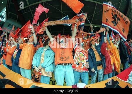 EURO 96 - Fußball - Frankreich / Niederlande (Holland) Stockfoto