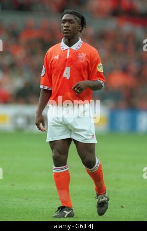 Fußball - Euro 96 - Viertelfinale - Holland gegen Frankreich. Clarence Seedorf, Holland