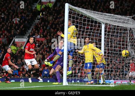 Fußball - Barclays Premier League - Manchester United gegen Arsenal - Old Trafford Stockfoto