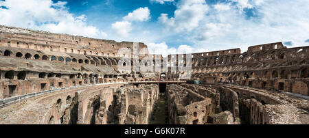 Kolosseum, Amphitheater, Interieur, Rom, Latium, Italien Stockfoto