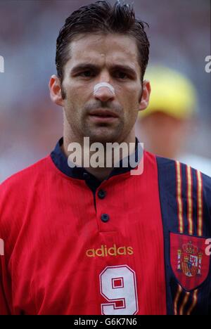 Fußball.  Euro 96. Rumänien / Spanien Stockfoto