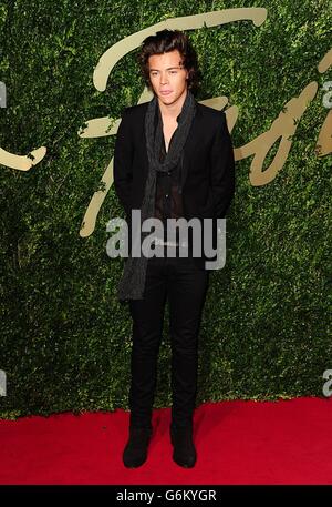 British Fashion Awards 2013 - London. Harry Styles kommt für die British Fashion Awards 2013 im London Coliseum, St. Martin's Lane, London an. Stockfoto